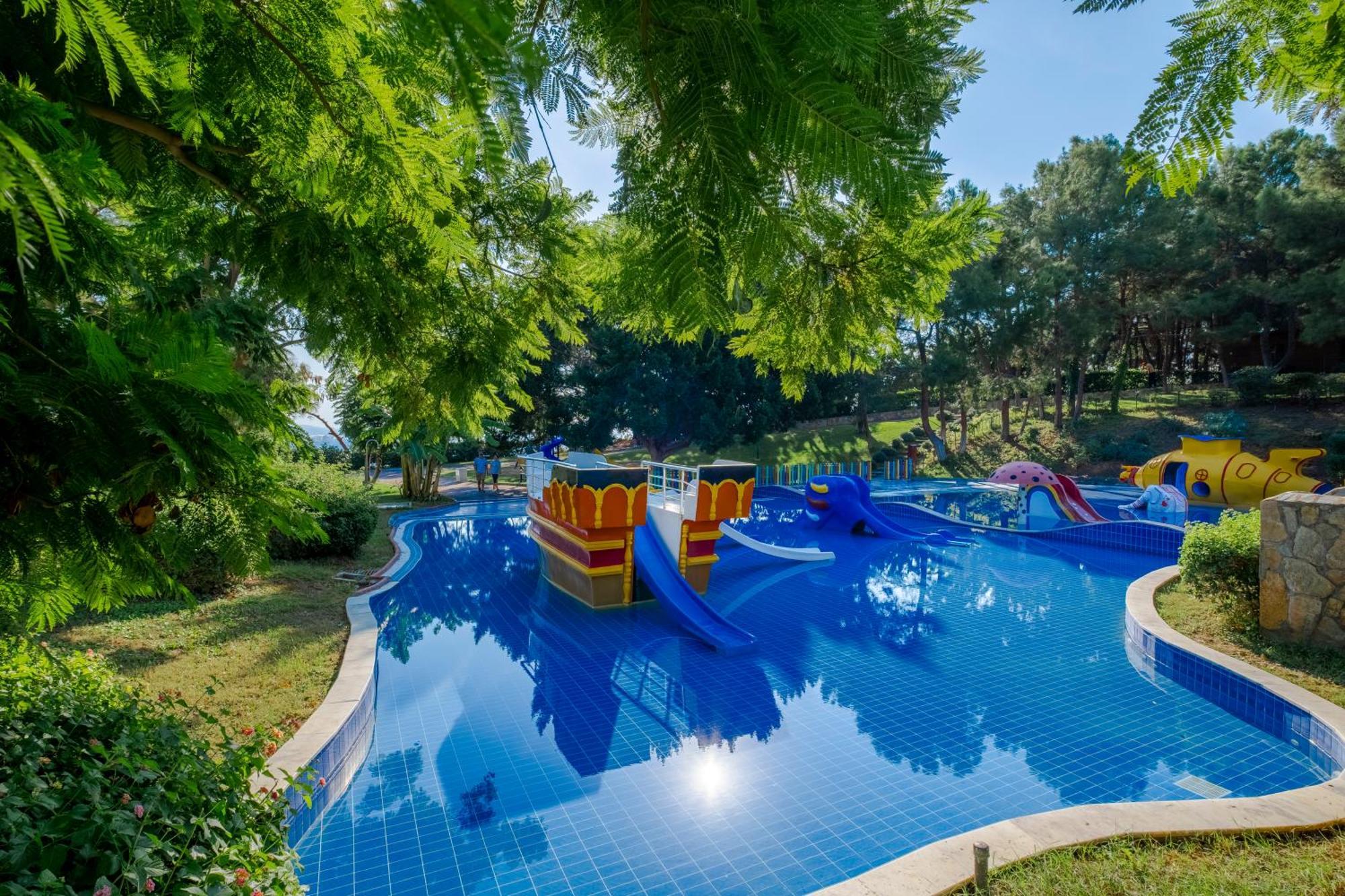 A Good Life Utopia Family Resort 阿拉尼亚 外观 照片